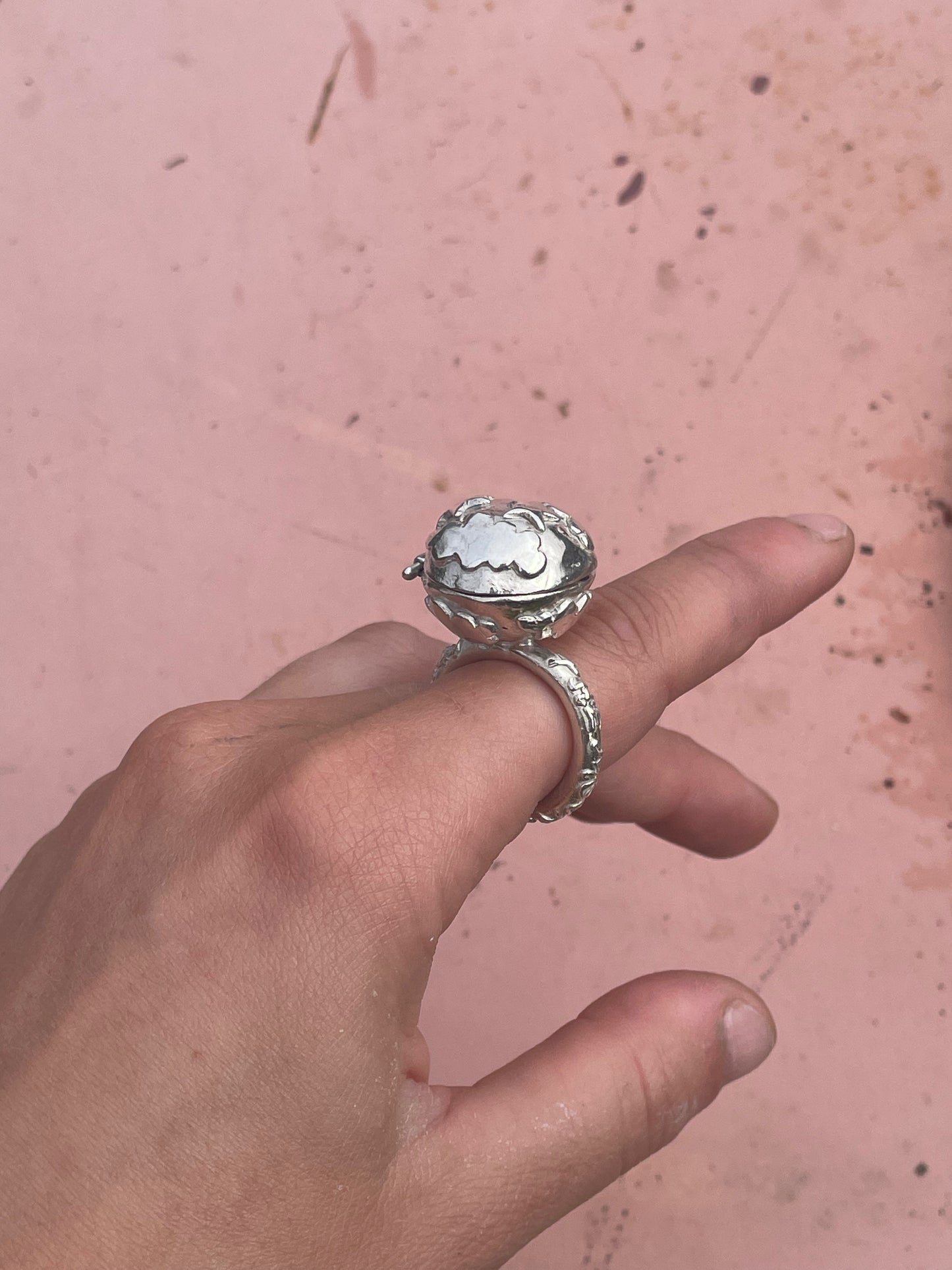 night ring