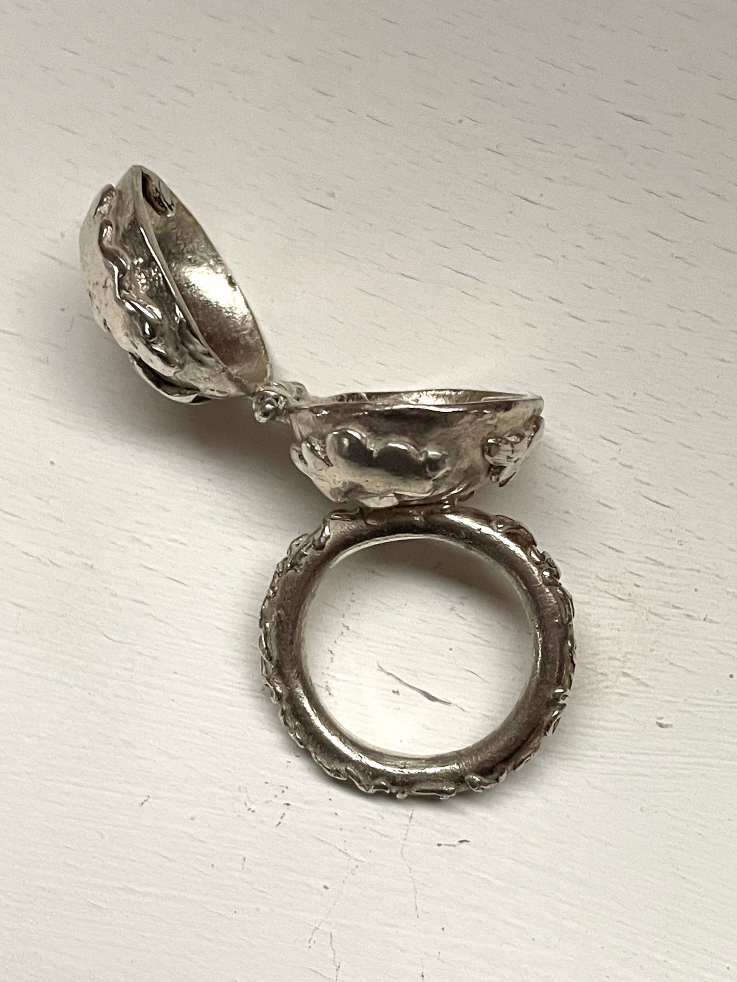 night ring