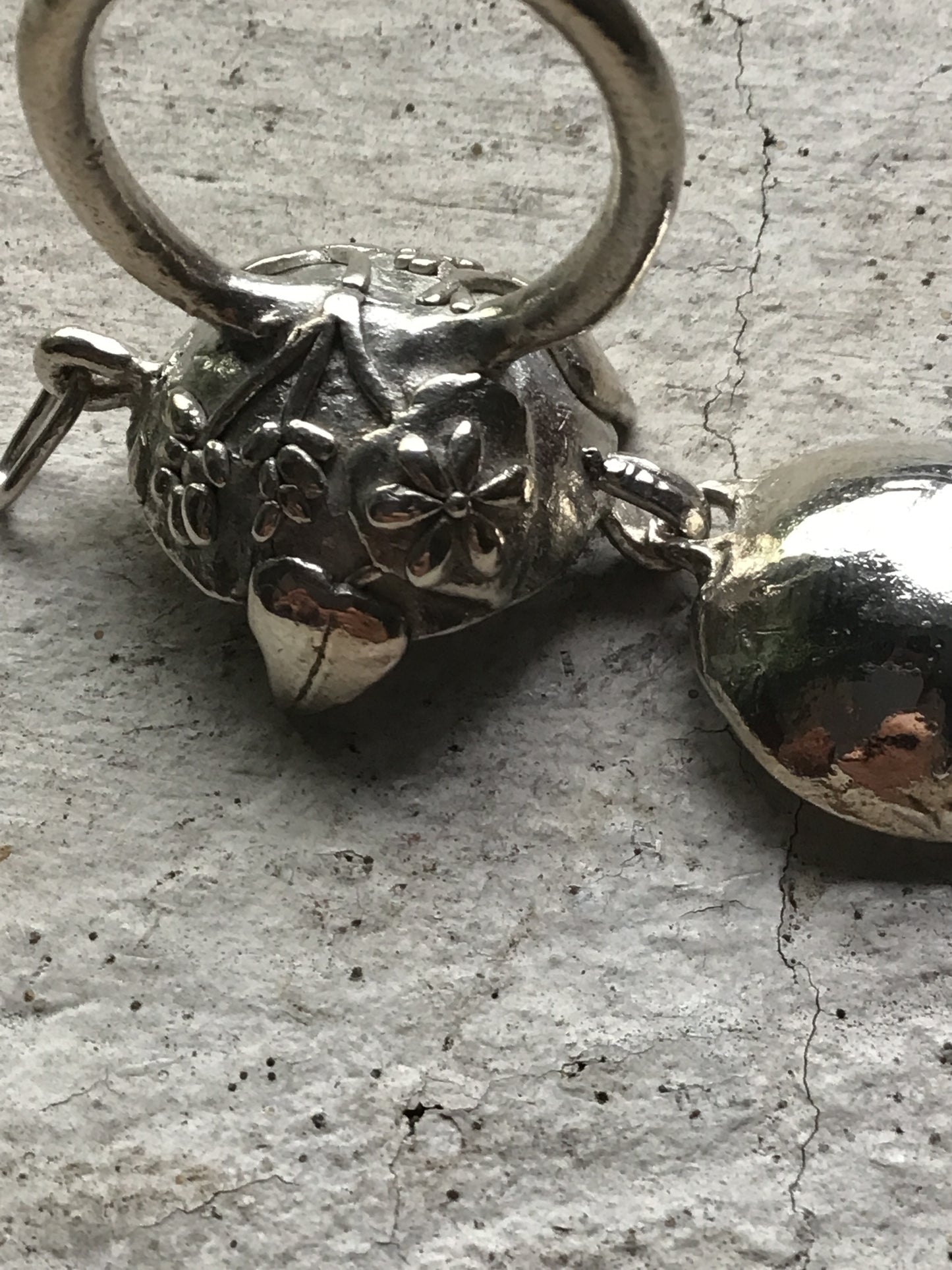 poison ring : anaesthesia