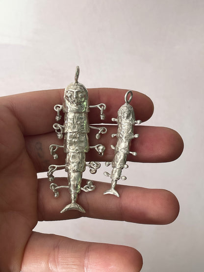 little articulated fish