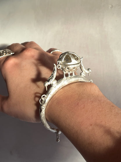 birds and quartz bracelet