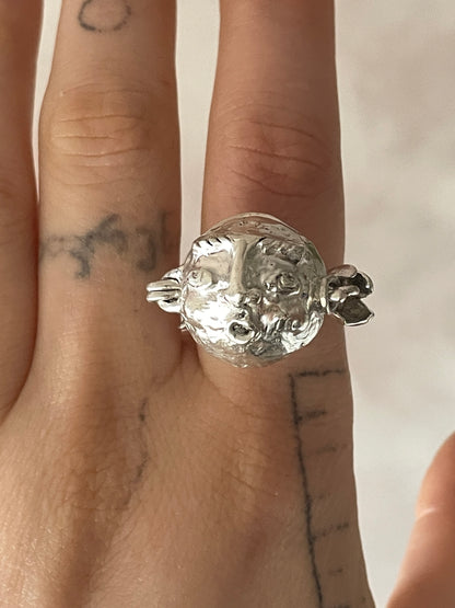flower moon ring