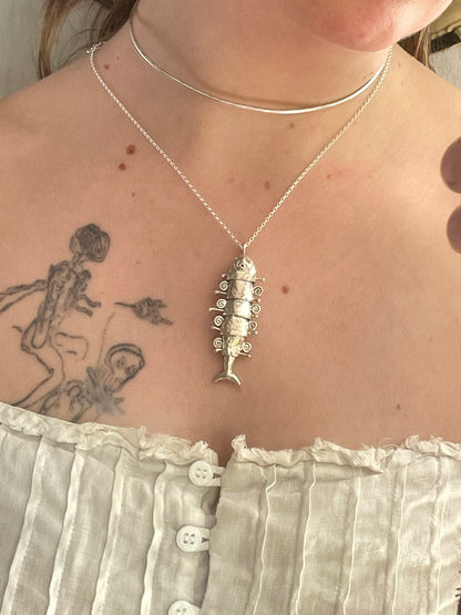 articulated fish necklace