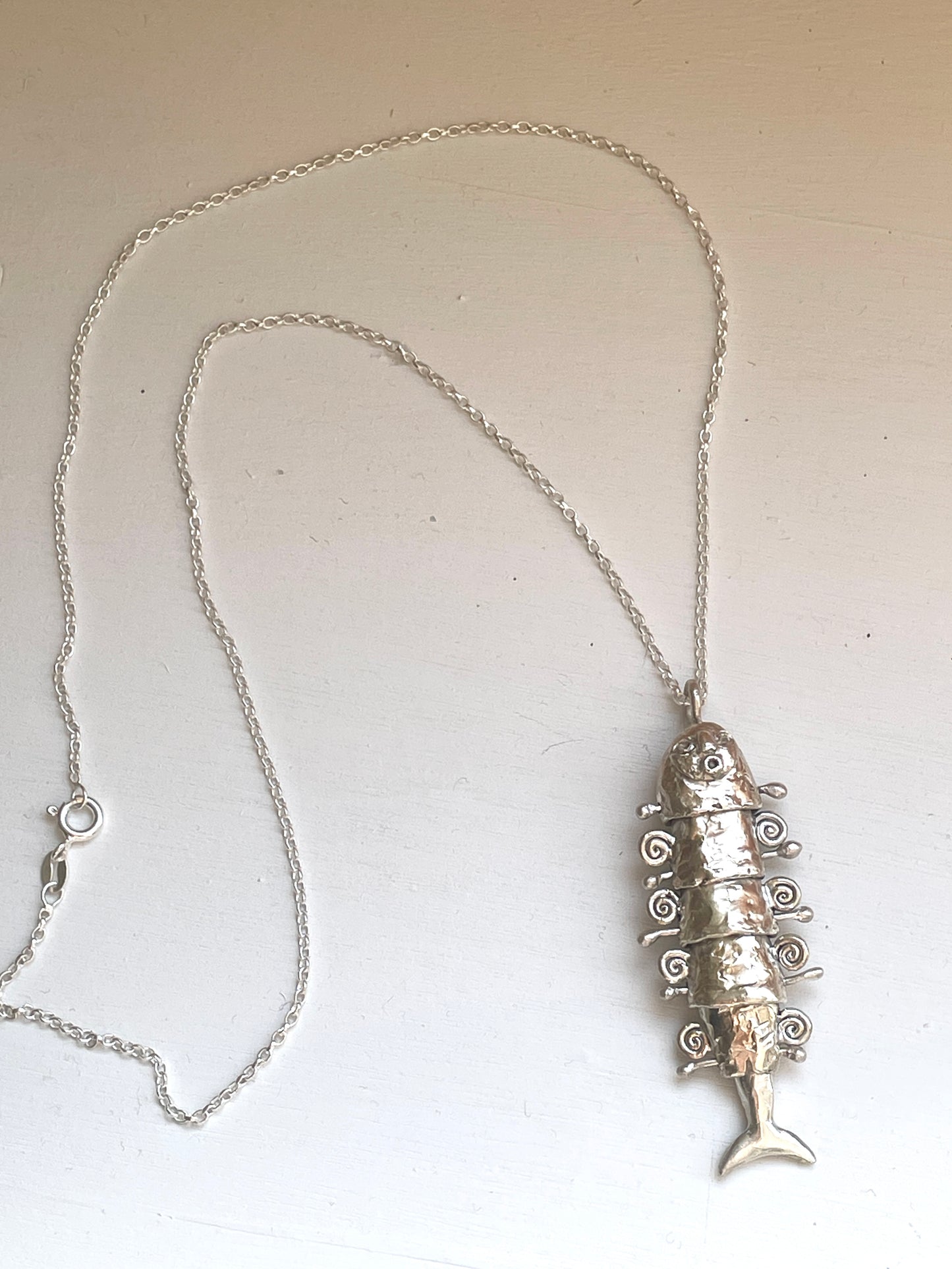 articulated fish necklace
